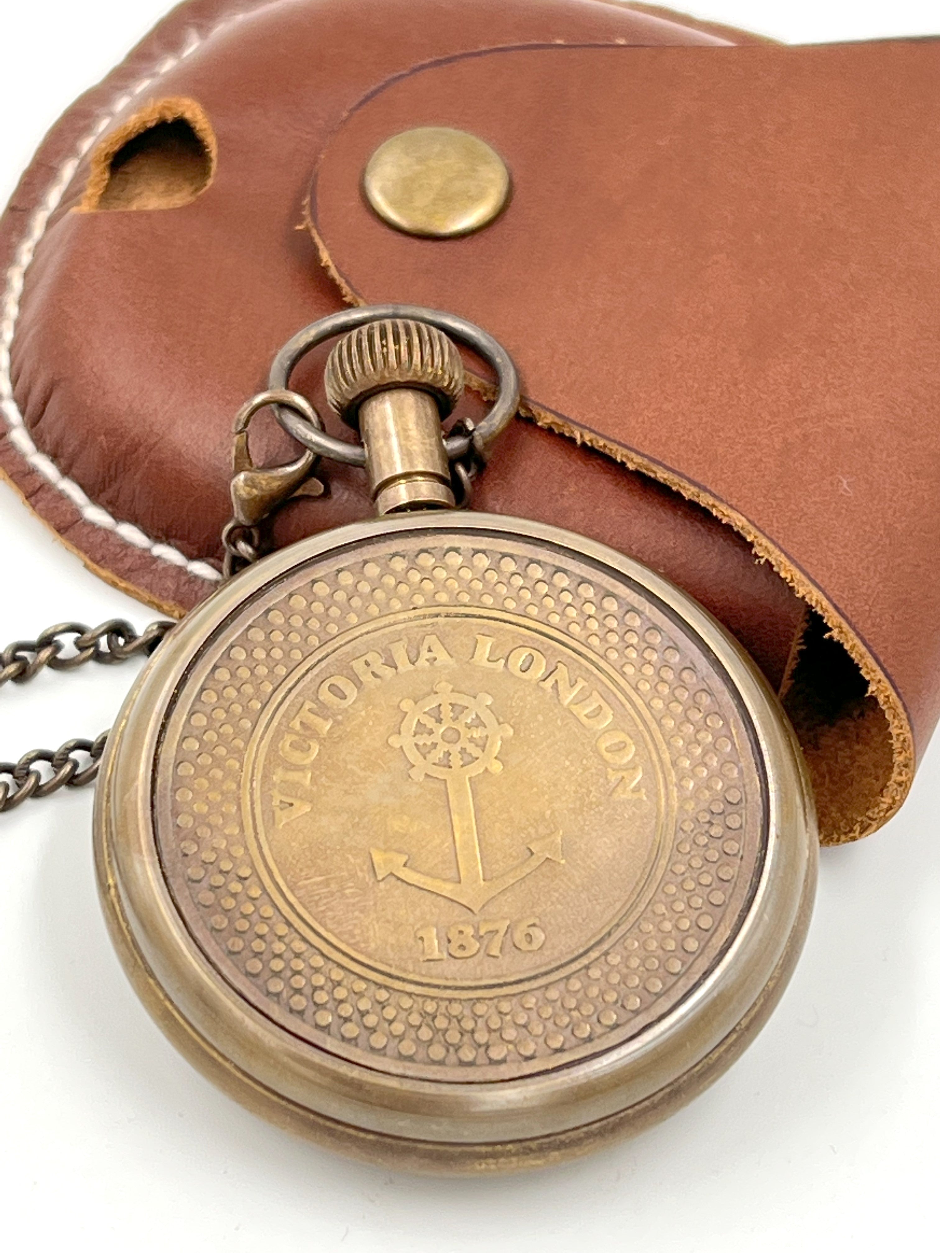 Victoria London Antiqued Brass Pocket Watch – Timeless Elegance in a Leather Case