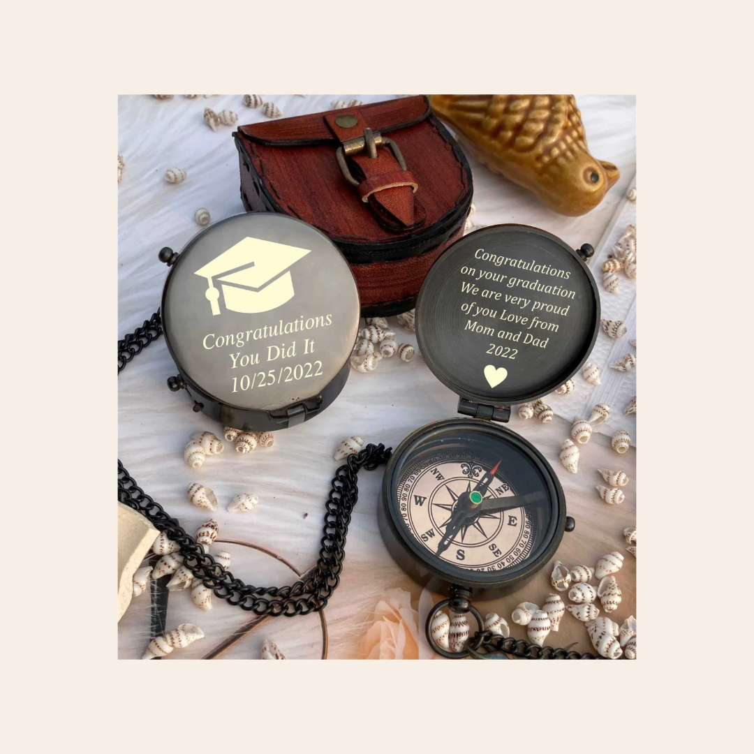 PERSONALIZED CHAIN COMPASS - CUSTOMIZABLE ENGRAVING GIFT WITH BAG