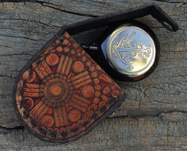Compass Locket Sundial – Antique Brass Pendant with leather bag